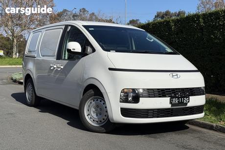 White 2026 Hyundai Staria Van Load 2S 1.6 Hev Liftback