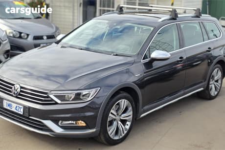 Grey 2018 Volkswagen Passat Wagon Alltrack 140 Tdi