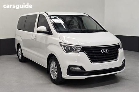 White 2021 Hyundai Imax Wagon Active