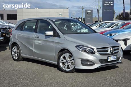 Silver 2016 Mercedes-Benz B200 Hatchback