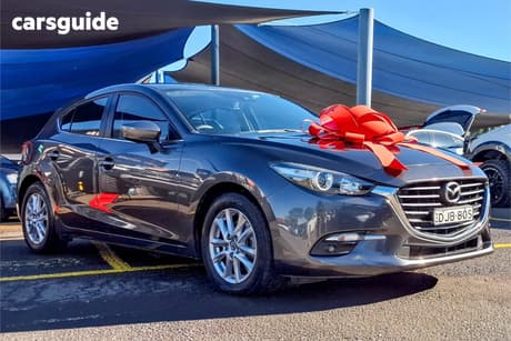 Grey 2016 Mazda 3 Hatchback Maxx