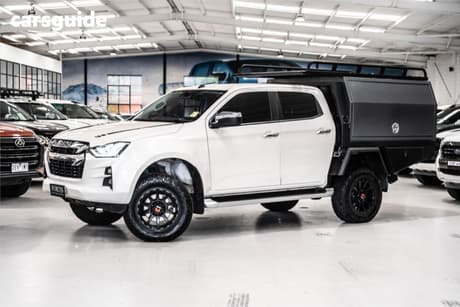 White 2022 Isuzu D-MAX Crew Cab Utility Ls-U+ (4X4)
