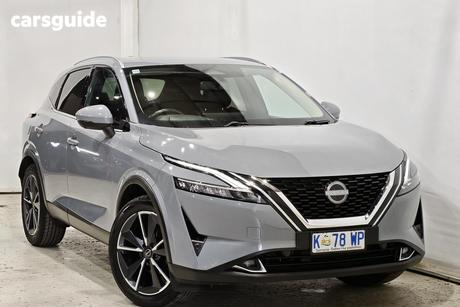 Grey 2022 Nissan Qashqai Wagon St-L