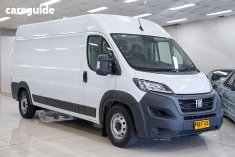 White 2024 Fiat Ducato Van 2.2 Mwb\Mr