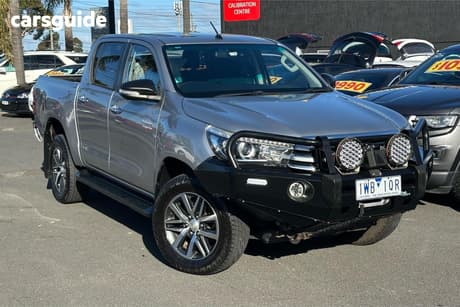Silver 2016 Toyota Hilux Dual Cab Utility Sr5 (4X4)