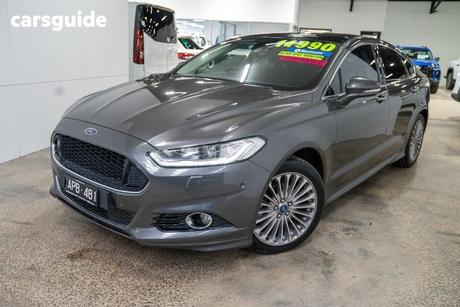 Grey 2016 Ford Mondeo Hatchback Titanium