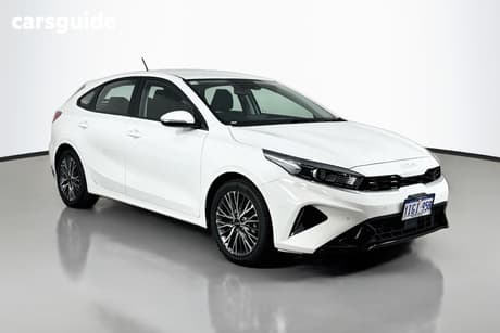 White 2024 Kia Cerato Hatchback Sport