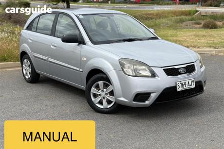Silver 2010 Kia RIO Hatchback S