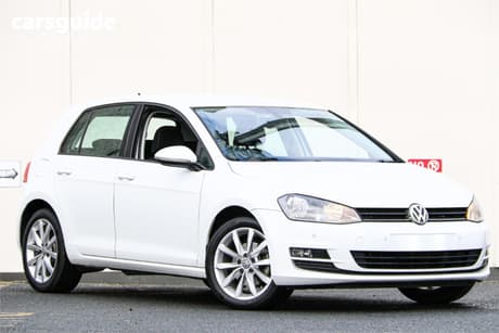 White 2014 Volkswagen Golf Hatchback 103 Tsi Highline