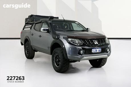 Grey 2017 Mitsubishi Triton Dual Cab Utility Gls (4X4) Sports Edt