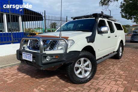 White 2012 Nissan Navara Dual Cab Pick-up St-X (4X4)