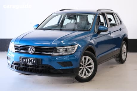 Blue 2017 Volkswagen Tiguan Wagon 110 Tsi Trendline