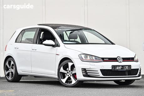 White 2015 Volkswagen Golf Hatchback Gti