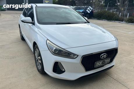 White 2018 Hyundai I30 Hatchback Active