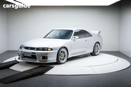 Silver 1995 Nissan Skyline Coupe Gtr V-Spec