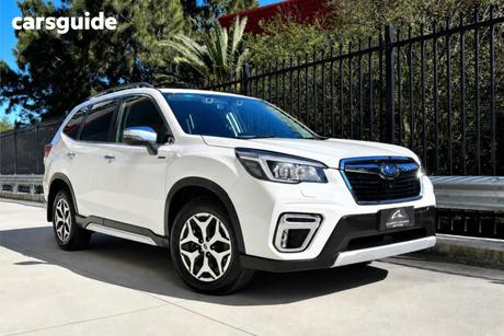 White 2020 Subaru Forester Wagon 2.0E-L Hybrid (Awd)