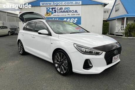White 2017 Hyundai I30 Hatchback Sr Premium