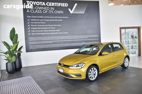 Yellow 2018 Volkswagen Golf Hatchback 110 Tsi Comfortline
