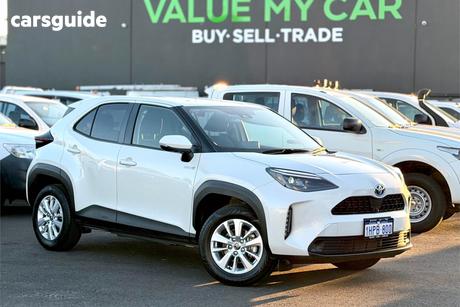 White 2022 Toyota Yaris Cross Wagon Gxl Hybrid