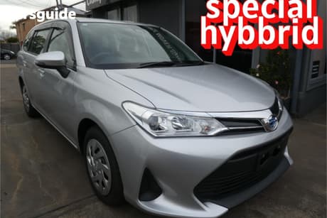 Silver 2020 Toyota Corolla Wagon Fielder (Hybrid)