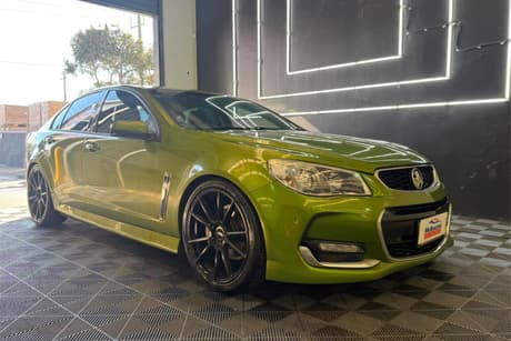Green 2015 Holden Commodore Sportswagon Sv6