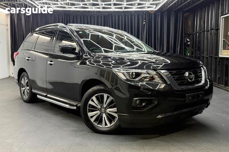 Black 2016 Nissan Pathfinder Wagon St (4X2)