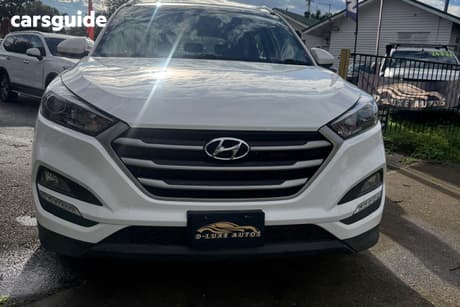 White 2018 Hyundai Tucson Wagon Active R-Series (Awd)