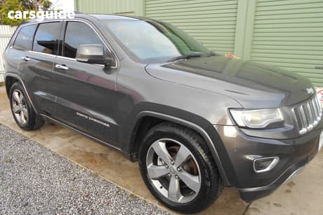 Grey 2014 Jeep Grand Cherokee Wagon Overland (4X4)