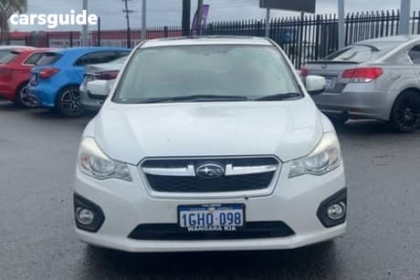 White 2012 Subaru Impreza Hatchback 2.0I-S (Awd)