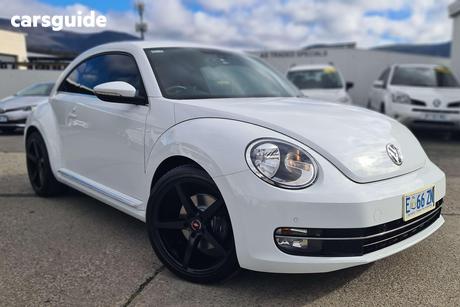 White 2015 Volkswagen Beetle Hatchback