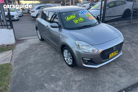 Silver 2019 Suzuki Swift Hatchback Gl Navigator