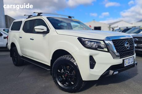 White 2023 Nissan Navara Dual Cab Pick-up St (4X4)
