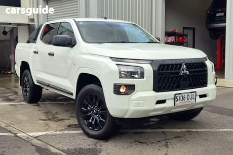 White 2025 Mitsubishi Triton Double Cab Pick Up Glx-R (4X4)