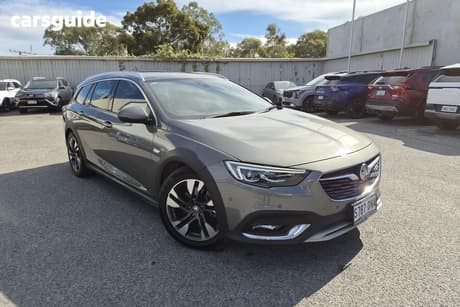 Grey 2017 Holden Calais Liftback V