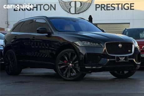 Black 2016 Jaguar F-Pace Wagon 30D First Edition
