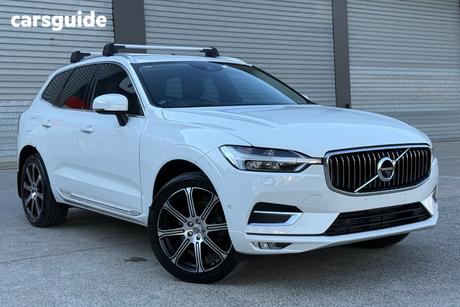 White 2019 Volvo XC60 Wagon T5 Inscription (Awd)
