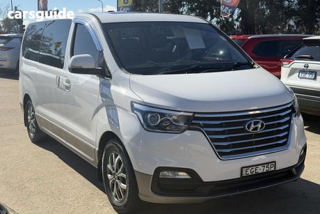 White 2019 Hyundai Imax Wagon Elite