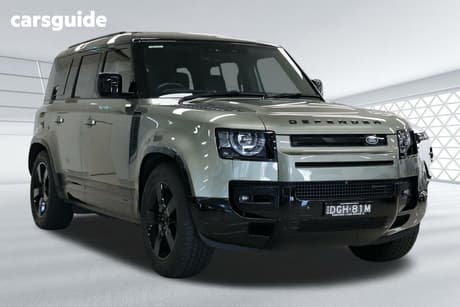 Green 2022 Land Rover Defender Wagon 110 D300 X-Dynamic Hse (220Kw)