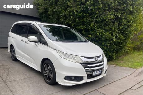 White 2014 Honda Odyssey Wagon Vti-L