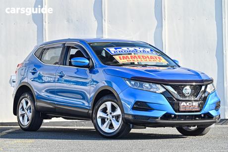Blue 2019 Nissan Qashqai Wagon St
