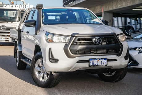 White 2021 Toyota Hilux Double Cab Chassis Sr (4X4)