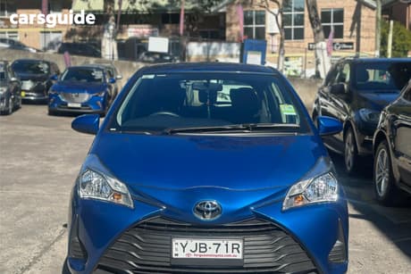 Blue 2019 Toyota Yaris Hatchback Ascent