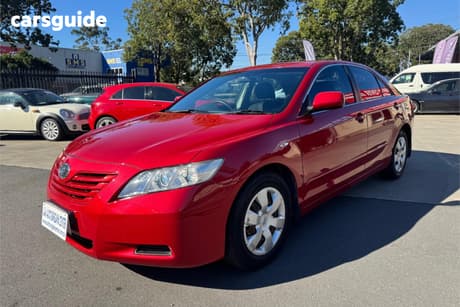 Red 2007 Toyota Camry Sedan Altise