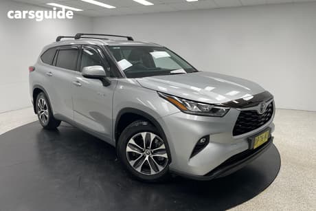 Silver 2022 Toyota Kluger Wagon Grande Hybrid Awd