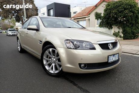 Gold 2009 Holden Calais Sedan V