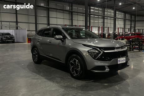 Grey 2024 Kia Sportage SUV