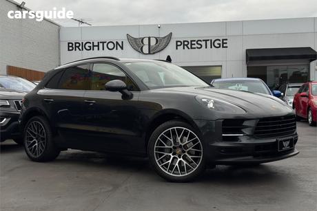 Grey 2019 Porsche Macan Wagon S