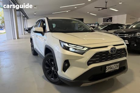 White 2022 Toyota RAV4 Wagon Cruiser (Awd) Hybrid