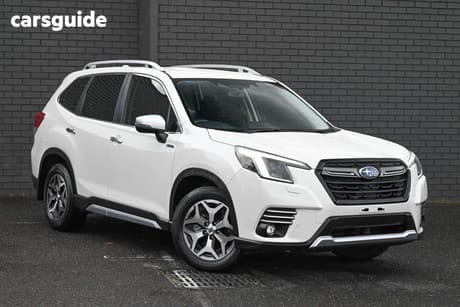 White 2023 Subaru Forester Wagon Hybrid L (Awd)