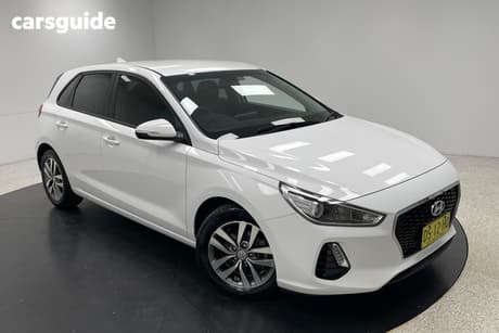 White 2017 Hyundai I30 Hatchback Active